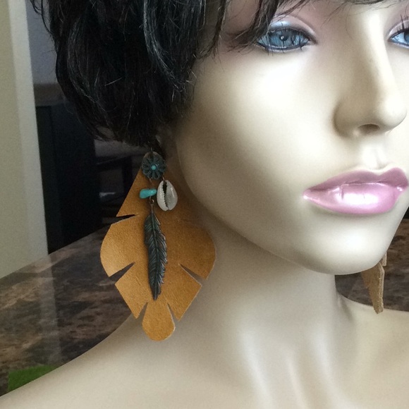 Genuine Leather Tan Leaf Earrings - Picture 4 of 7